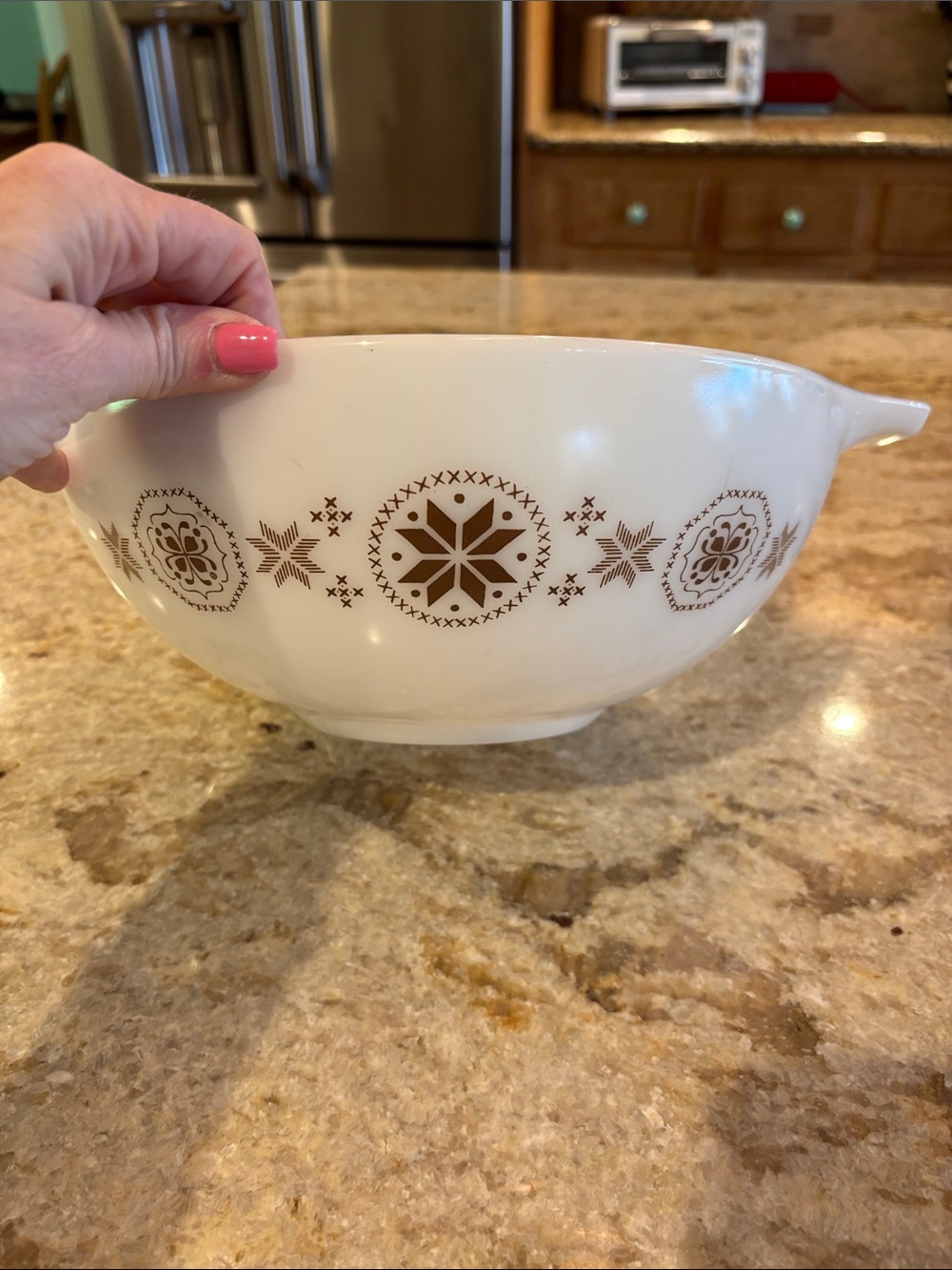 Pyrex 4 qt. mixing Bowl
